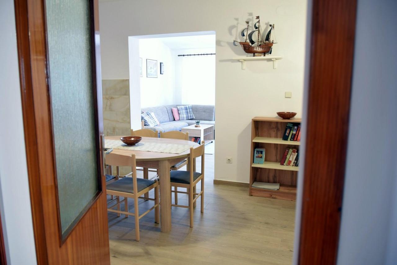 Zoro Apartments Palit Exterior foto